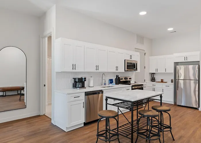 Apartment The Corbin 1101 - Magnolia Haven *