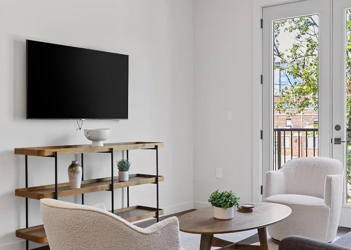 The Corbin 1101 - Magnolia Haven Apartment *
